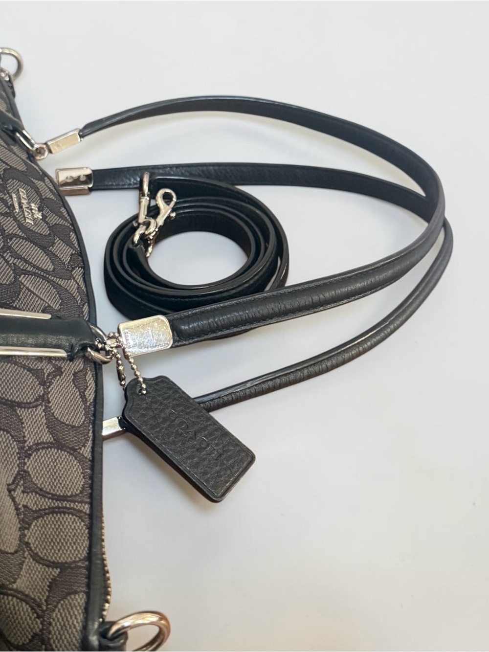 Authenticated Coach Signature Gray Black Signature Tote Crossbody! COA! - Picture 10 of 15